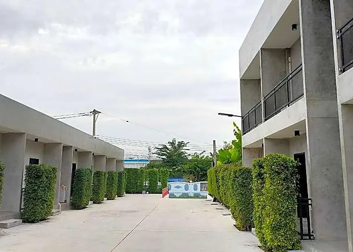 The Loftel 5*