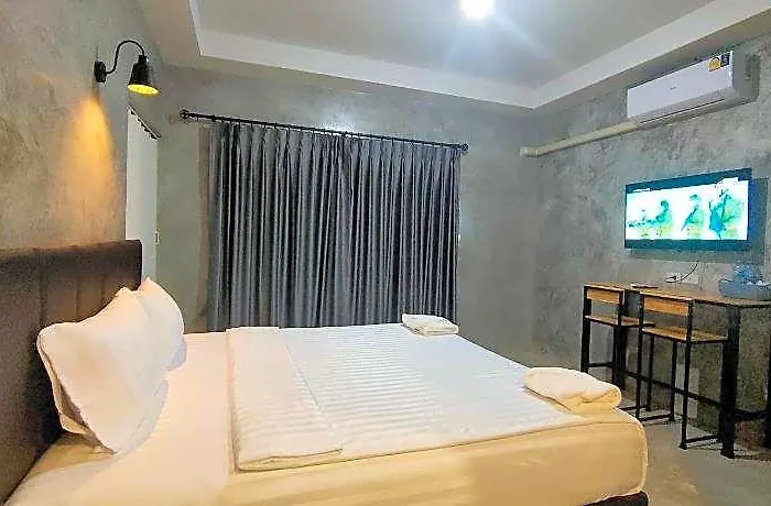 Отель The Loftel